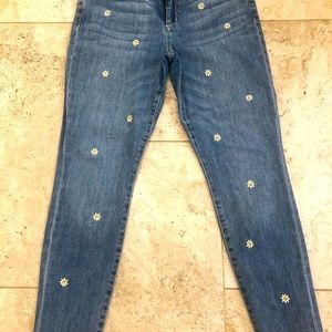 Joe’s jeans. Mid rise skinny crop. size 29